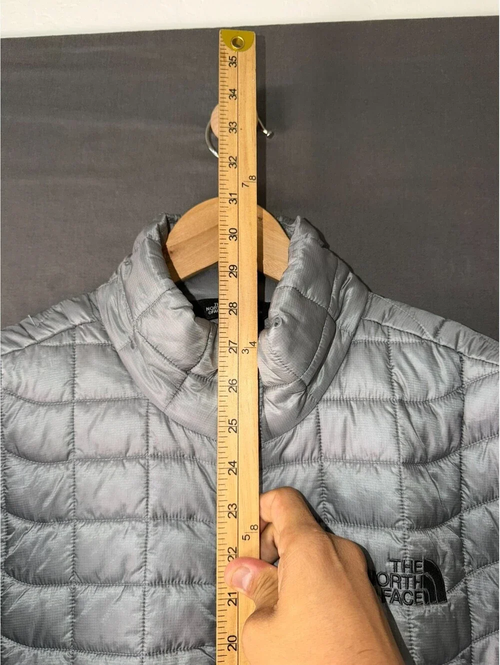 The North Face ThermoBall Jacket Men’s Large Gray Silver Quilted Puffer